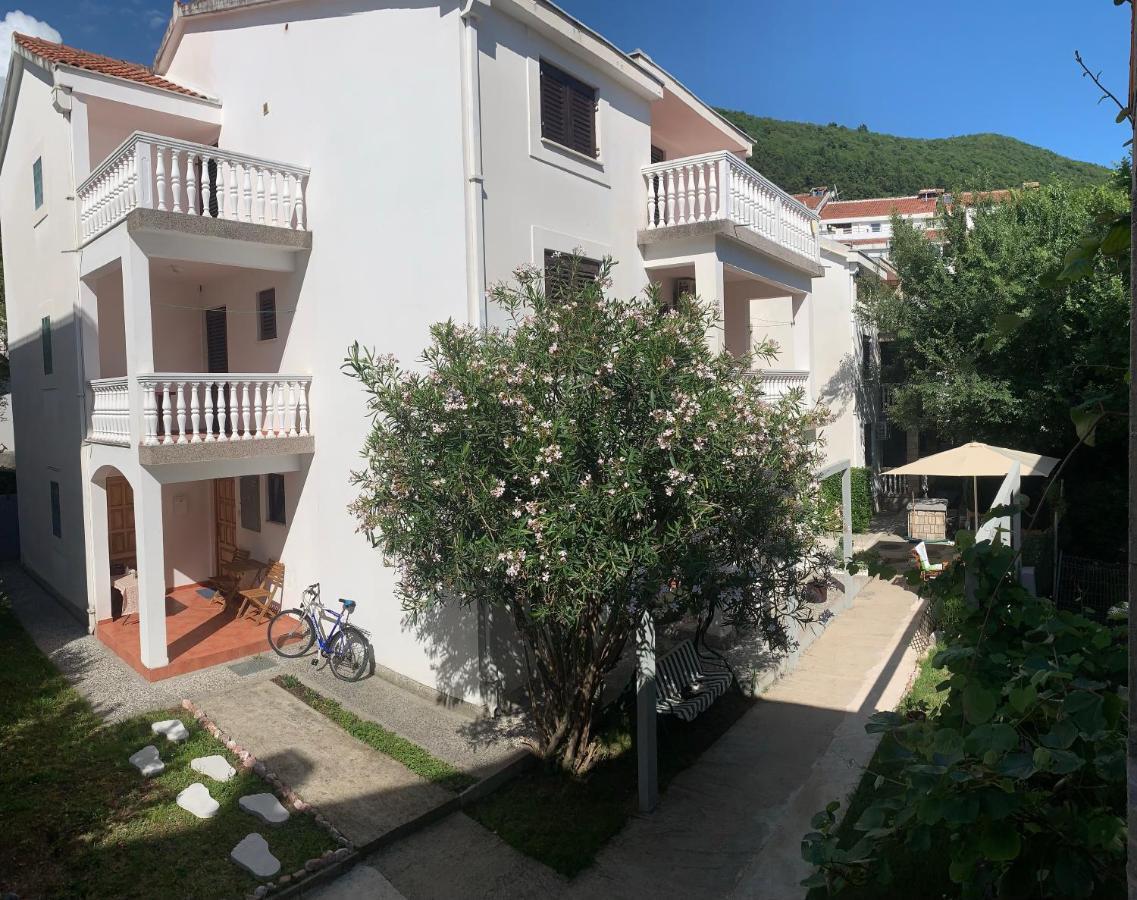 Villa Dionis Budva Eksteriør bilde