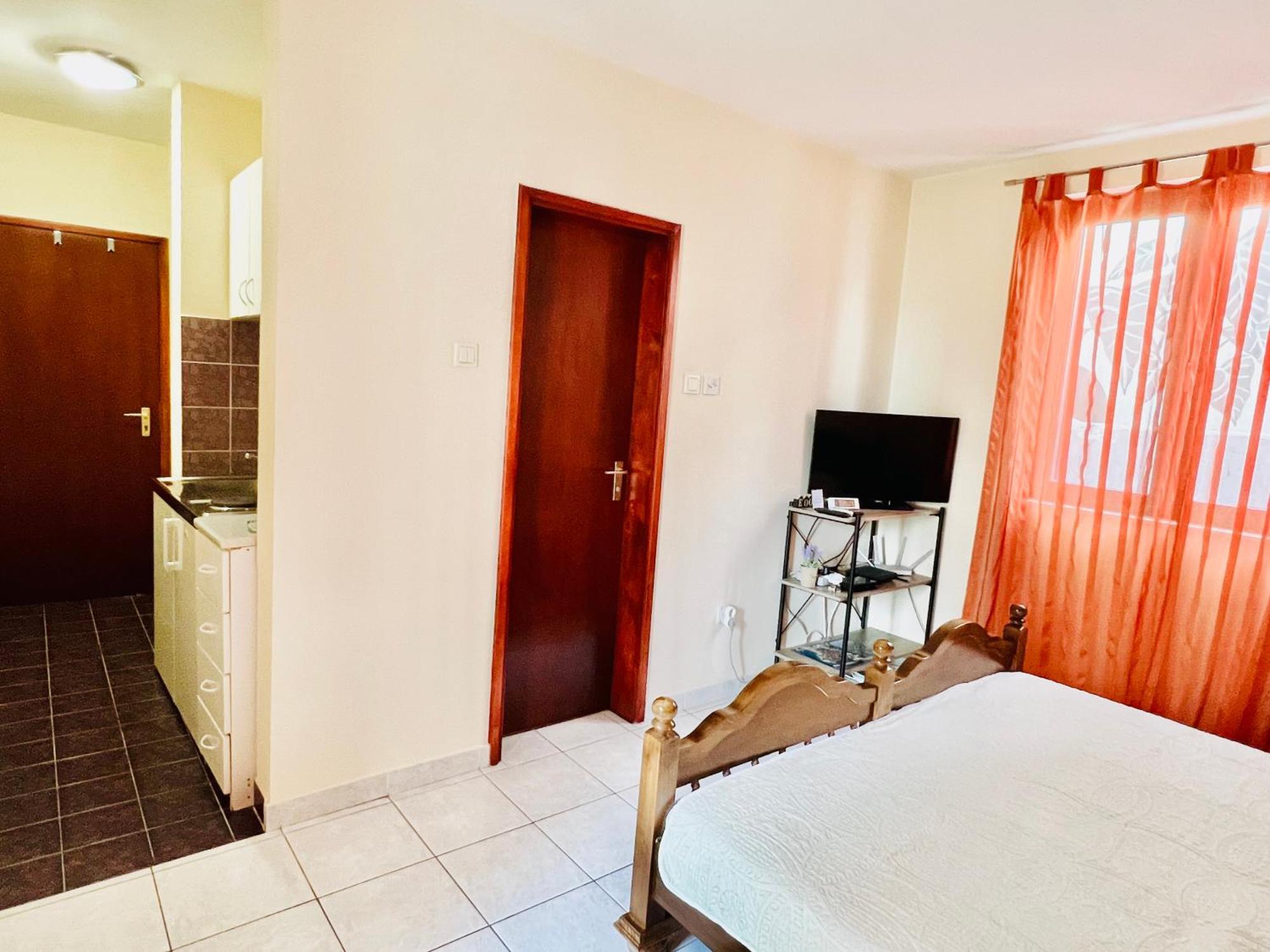 Villa Dionis Budva Eksteriør bilde